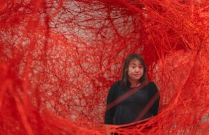 Chiharu Shiota: Weaving Memory Through Thread